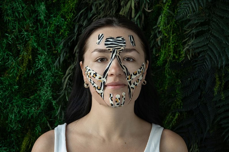 TAŚMA KINESIO TEJPY TWARZ KINEZJOLOGICZNA PLASTRY TAPE KINESIOTAPING 2,5x5m