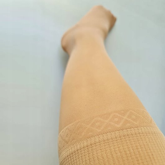 VEERA BEAUTY PODKOLANÓWKI UCISKOWE PROFILAKTYCZNE 70den 11-13mmHg SOLEI 1/2